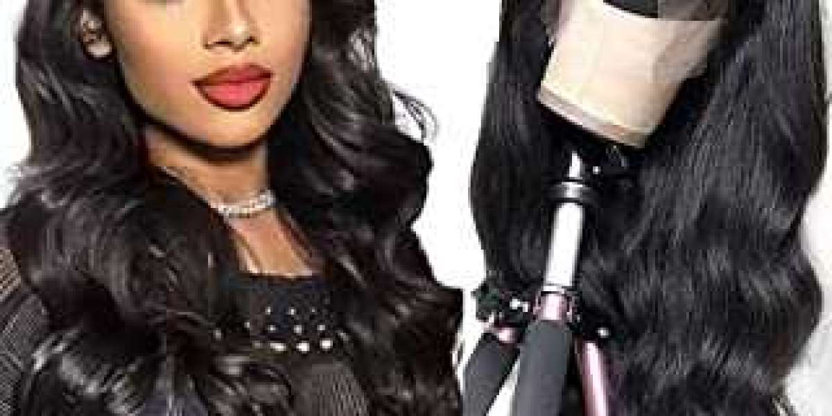 It is discussed here both the benefits and the drawbacks of wearing full-lace human hair wigs