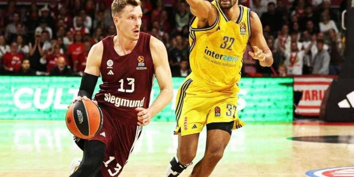 Bayern Claims Victory in EuroLeague Opener at 'World Champion Reunion'
