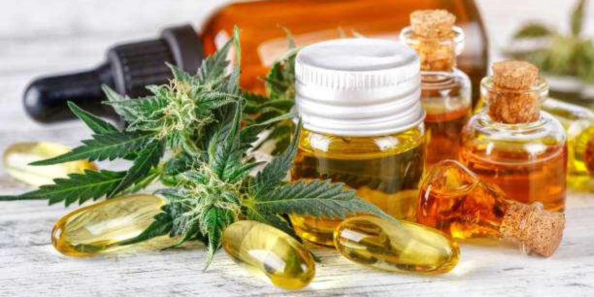 Unlocking Healing Potentials Exploring Medicinal Cannabis with Leaf Line Medical